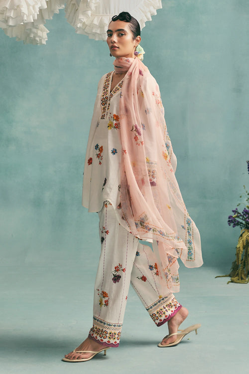 Ecru Daisy V-neck Short Kurta Set With Dupatta
