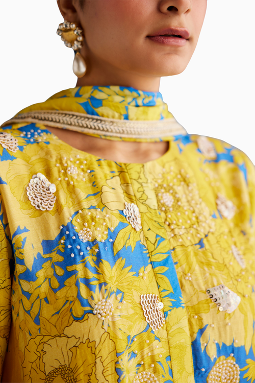 Yellow A-line Suit
