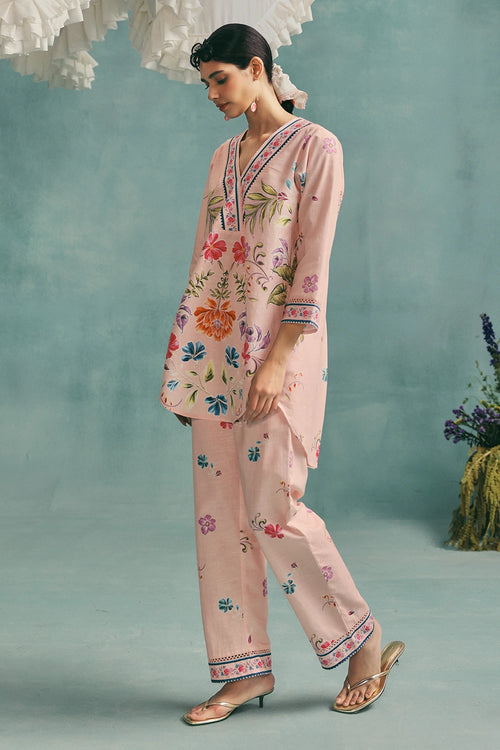 Pink Rose V-neck Short Kurta Set With Dupatta