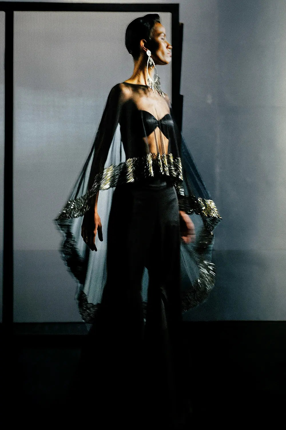 Halo Edge Cape Pants Set