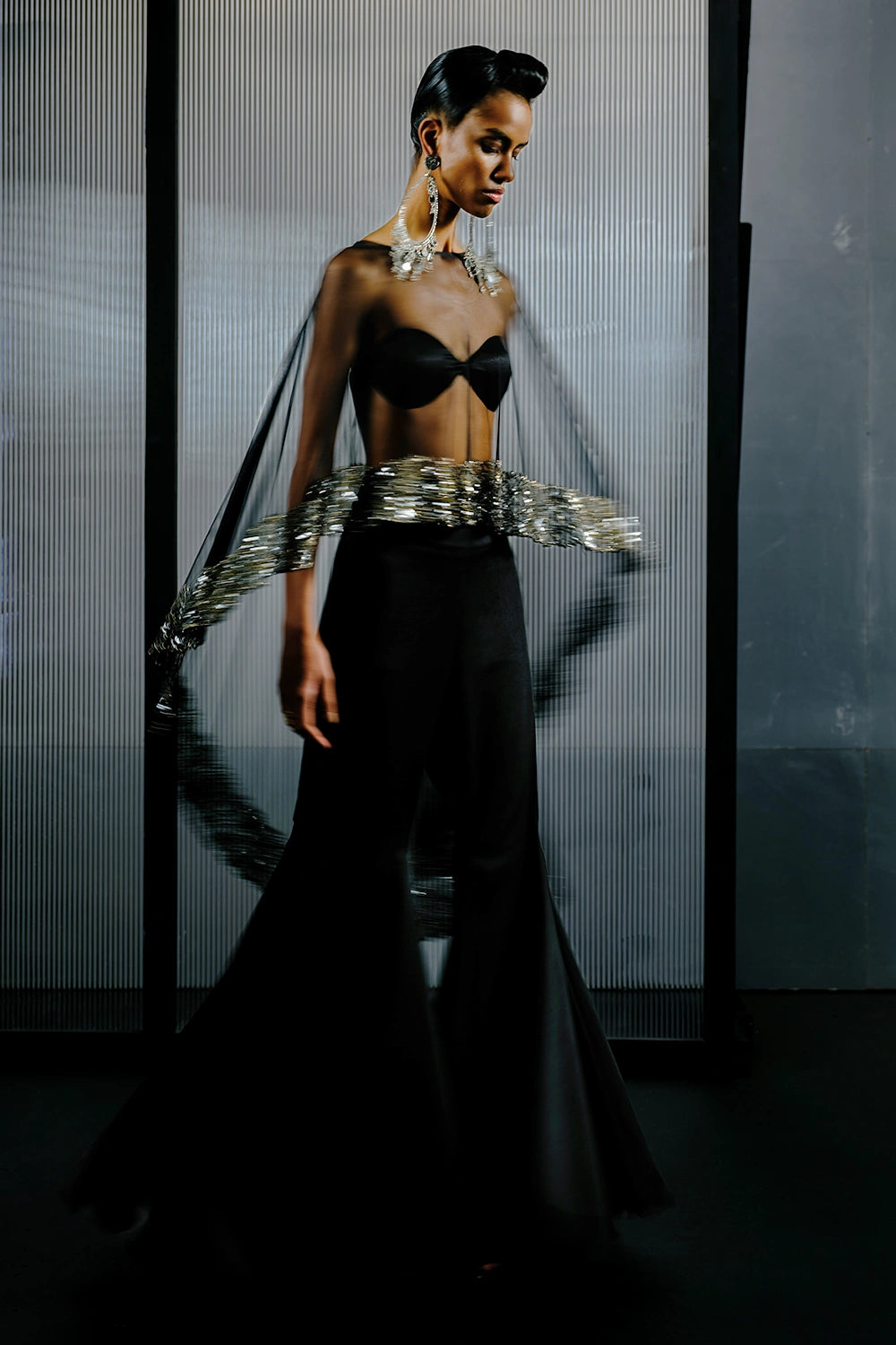 Halo Edge Cape Pants Set