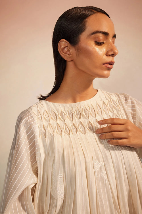 Musubi Smocking Dress