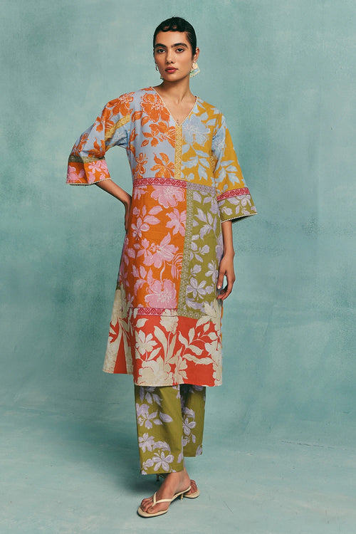 Multi Patchwork V-neck Kurta Set
