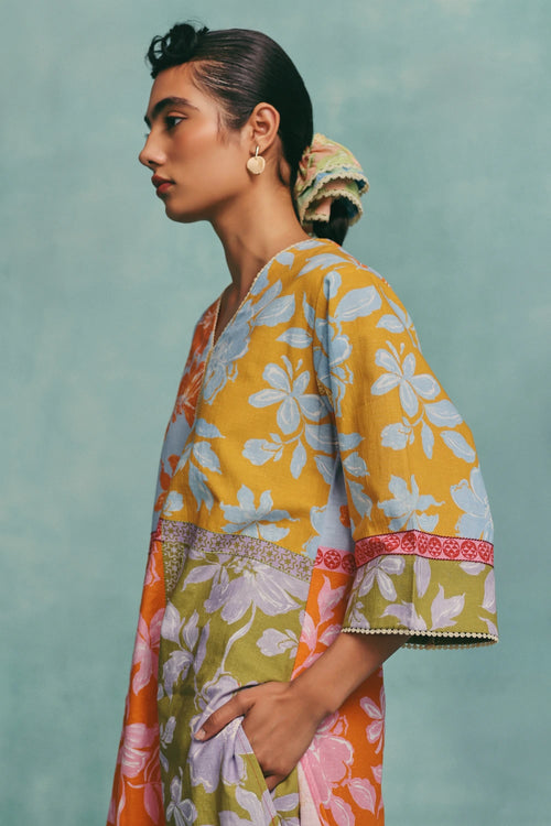 Multi Patchwork V-neck Kurta Set