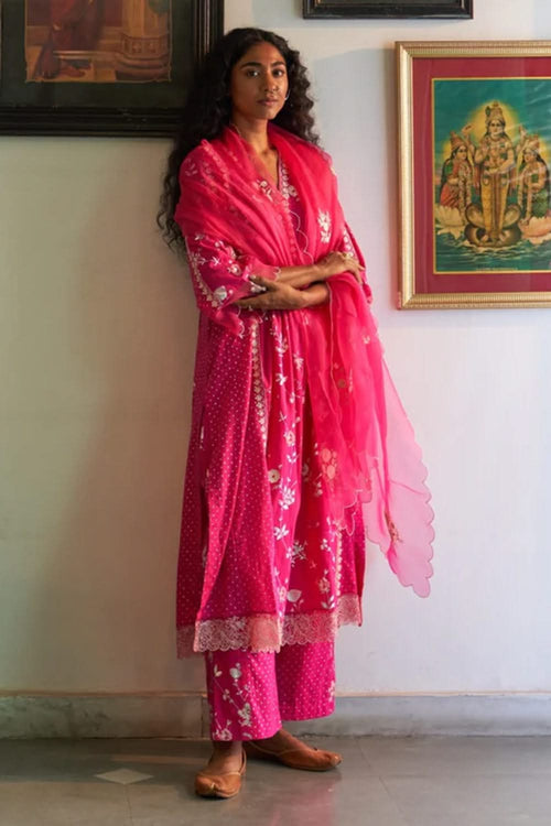Gulabi Chameli Kurta Set