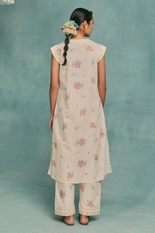 Ecru Hibiscus Sleeveless Kurta Set With Dupatta