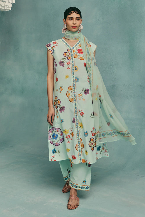 Blue Daisy Sleeveless Kurta Set With Dupatta