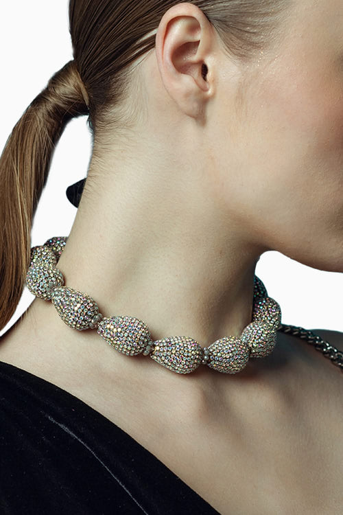 Thick Pyrus Necklace in Sparkling White