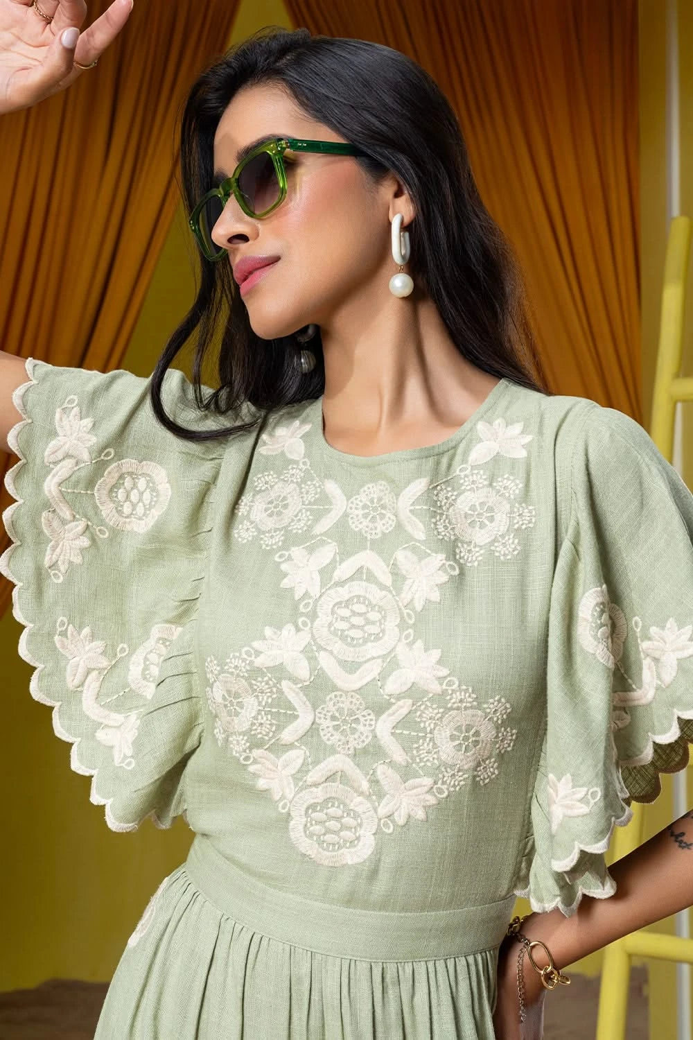 Green Flutter Sleeves Embroidered Midi Dress S Green Flutter Sleeves Embroidered Midi Dress S