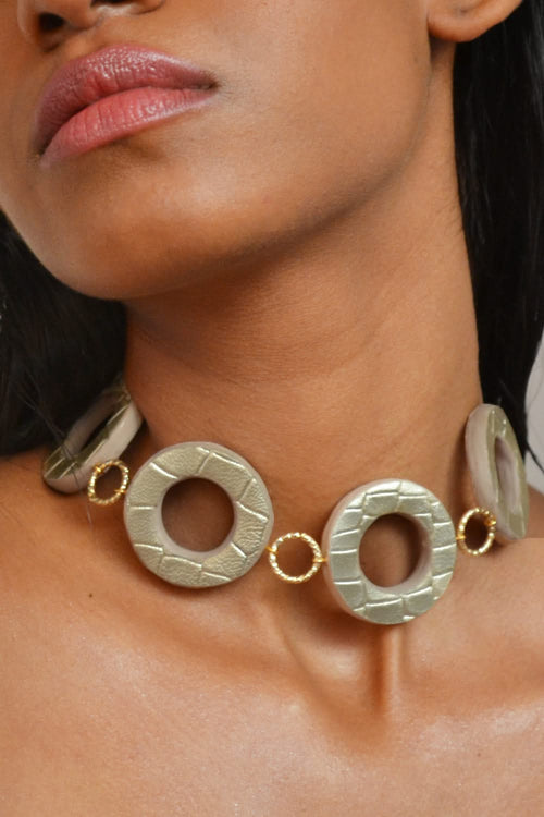 Ring Choker