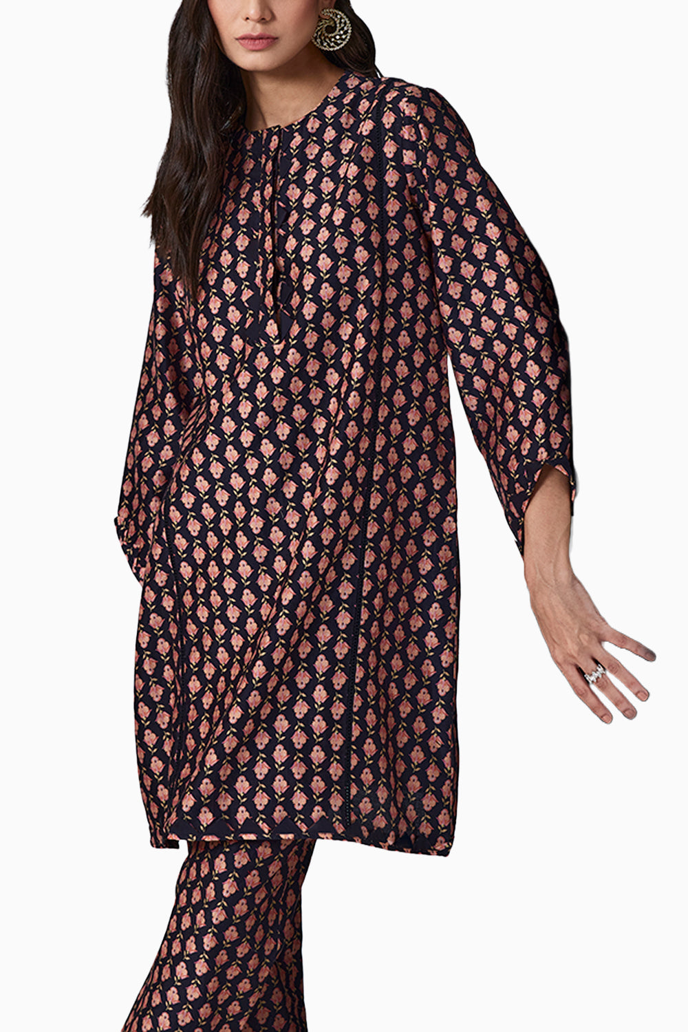 Soma Black Boota Print Kurta Set