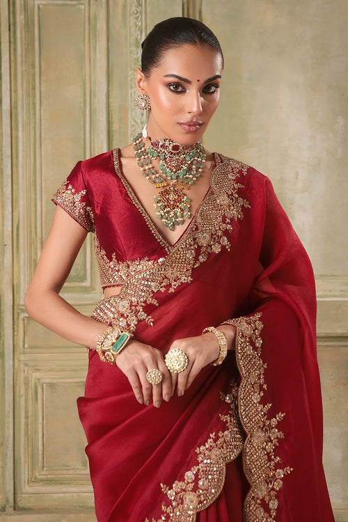 Zar-Rang  Maroon Scallop Border Saree Set