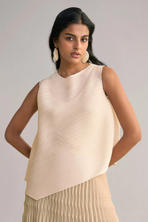 Asymmetric Pleated Top
