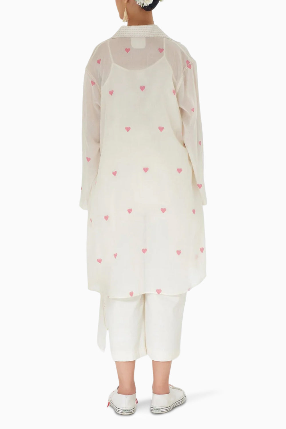 Cream Heart Jamdani Wrap Overgarment