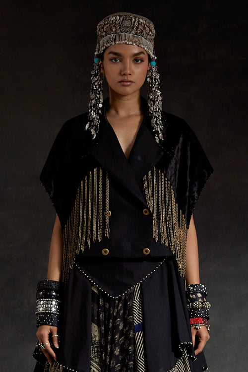 Akaar Zoa Cropped Trench And Skirt Set