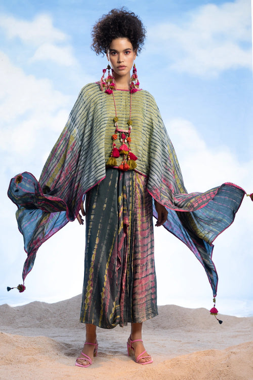 Tie-Dye Poncho Cape With Pleated Uneven Skirt