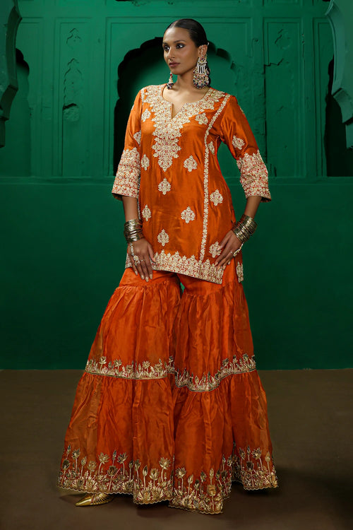 Farida Garara Set