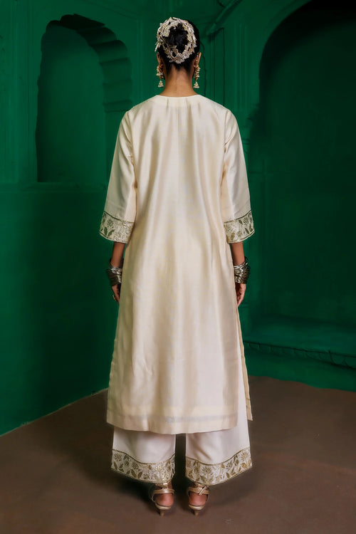 Shashikala Suit Set