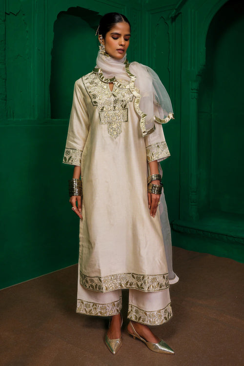 Shashikala Suit Set