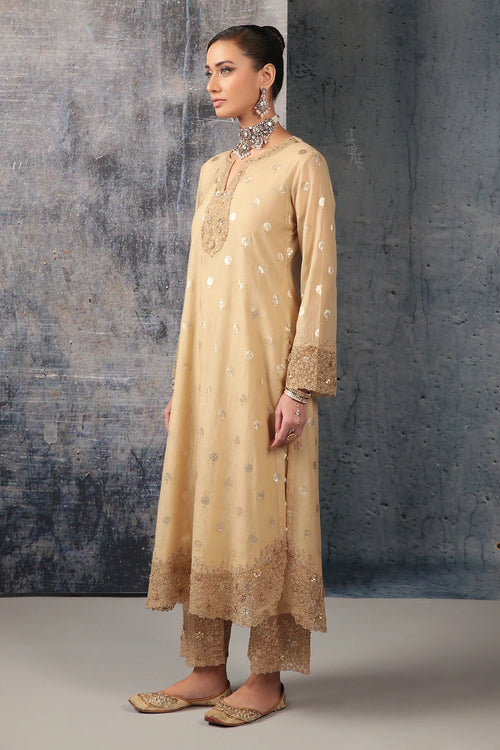 Mehrang Ivory Farshi Kurta Set