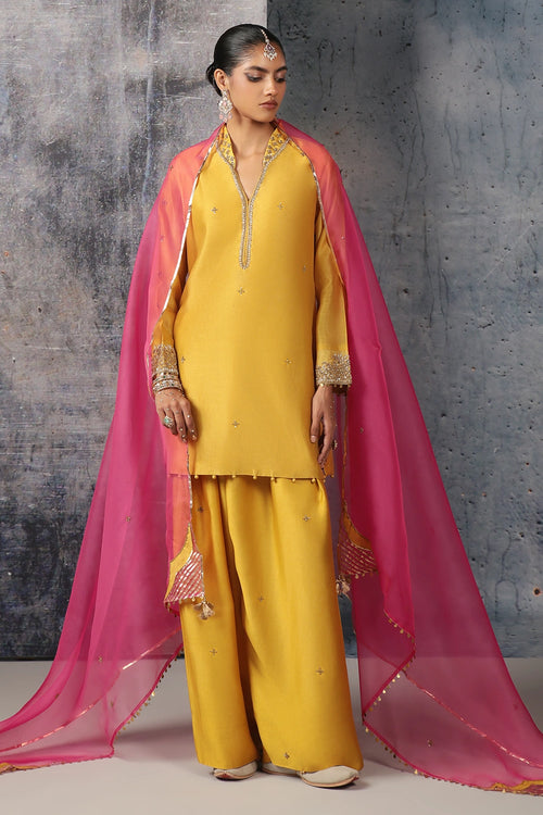 Mehrang Yellow Short Buti Kurta Set