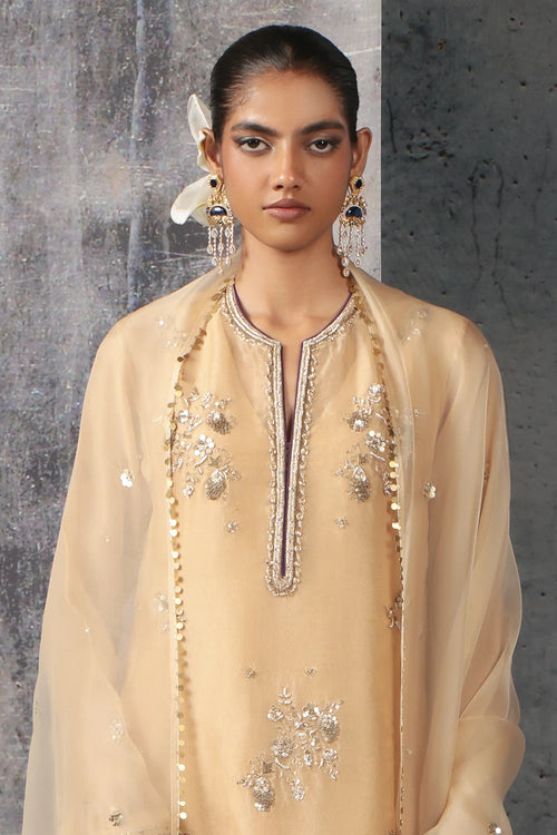 Zar Rang Ivory Phool Kurta Set