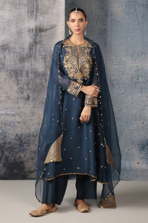 Zar Rang Blue Long Pheran Kurta Set