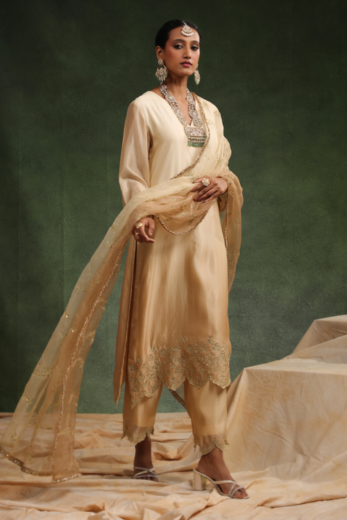 Impulsive Beige Ombre Kurta Set