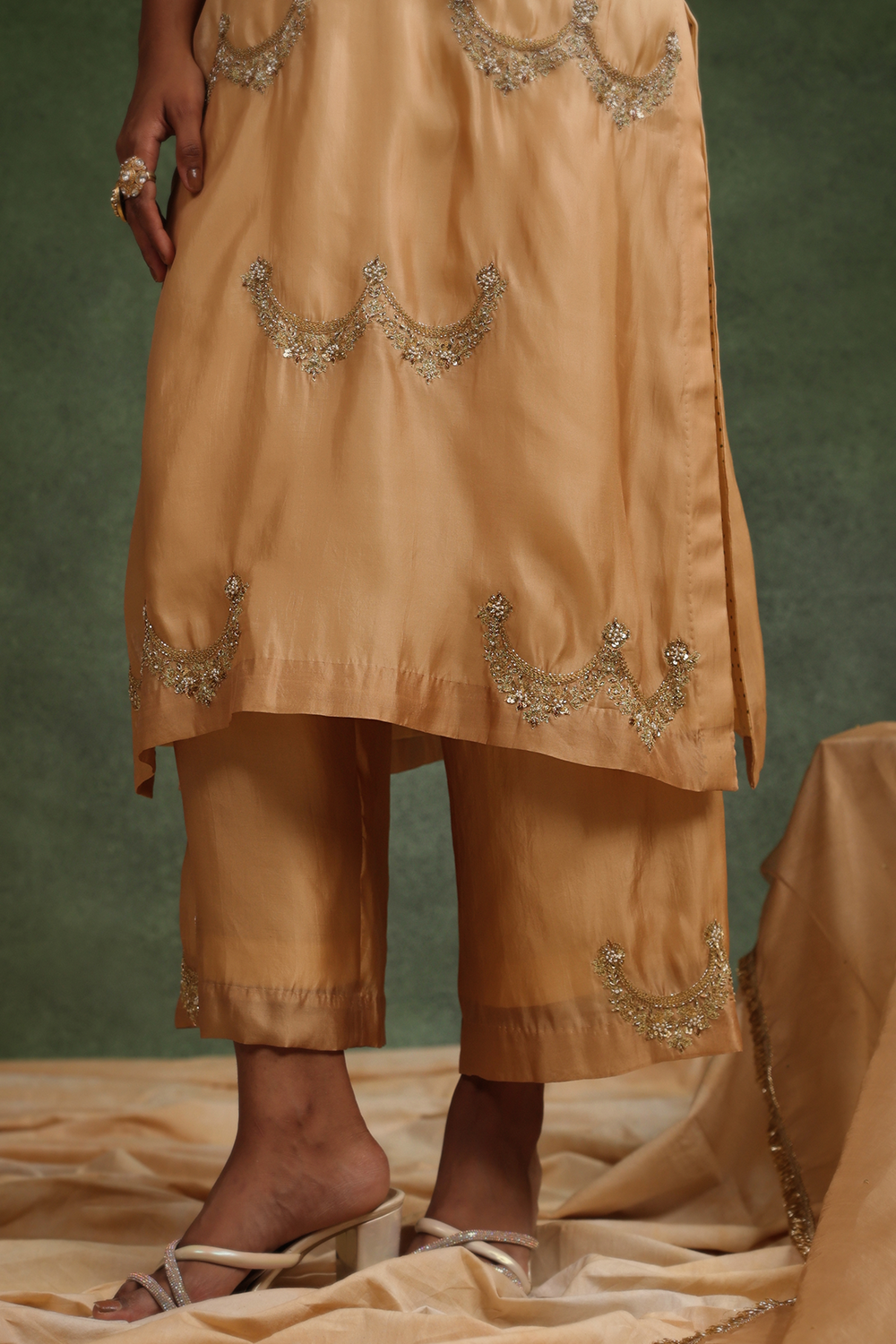 Mehr Beige Ombre Kurta Set