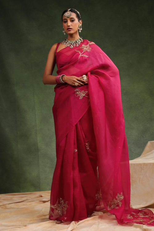 Cosmo Wine Sari