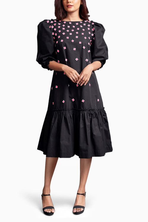 Black Long Dress With Embroidery