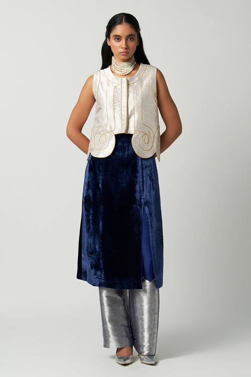 Madame Velvet Kurta Set with Art Deco Jacket