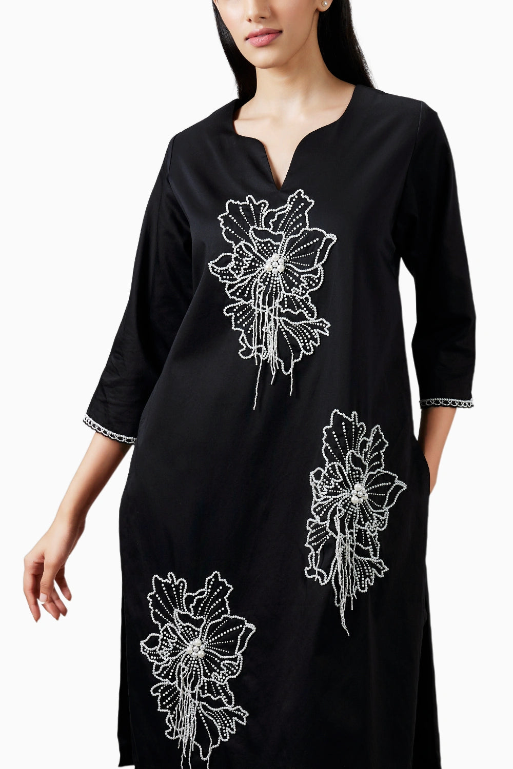 Perla Noir Kurta Set