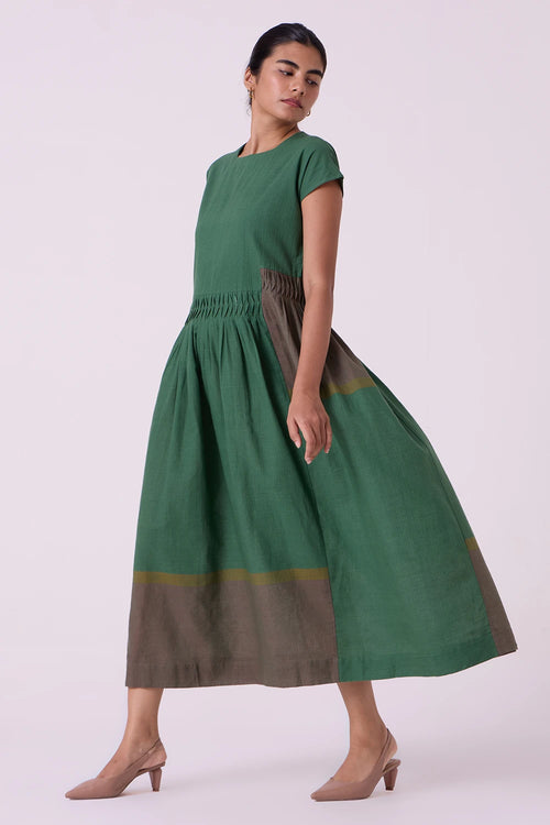 Mori Green Colourblocked Handwoven Midi Dress