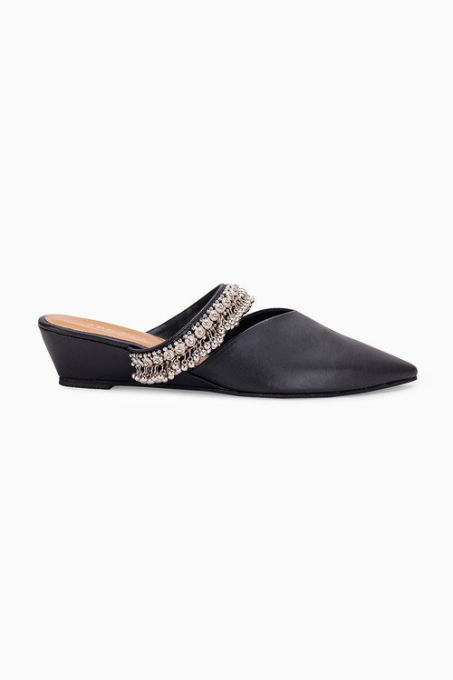 Akali Black Heels