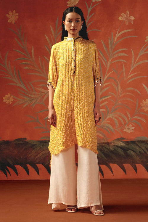 Honeycomb Oversized Bandhani Kurta with Ivory Asymmetric Pants