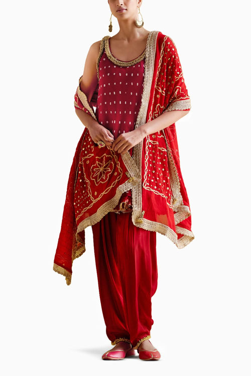 Neo Red Kurti Sets