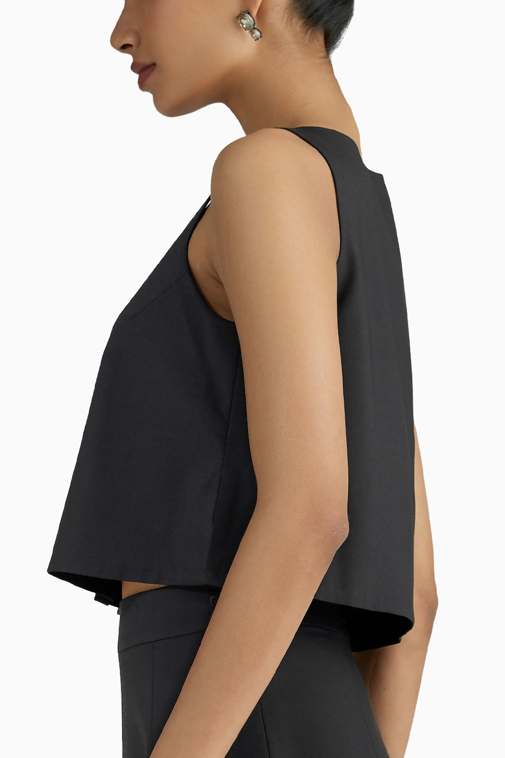 Black Suiting Cropped Sleeveless Top