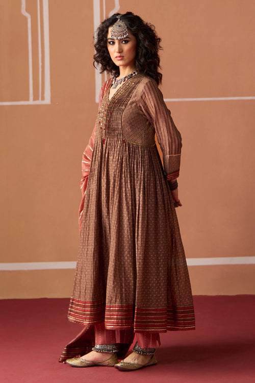 Moira Kurta