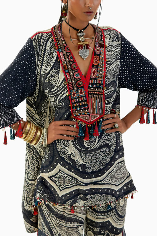 Surmai Mitra Short Kurta Set