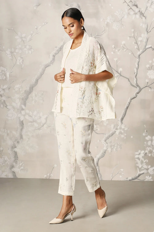 Walk in the Clouds Off White Short Kaftan and Pant