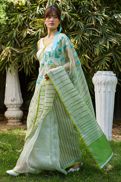 Water-to-Wood Ivory Jamdani Saree With Blouse