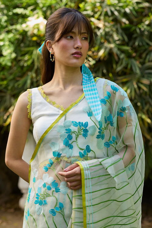Water-to-Wood Ivory Jamdani Saree With Blouse
