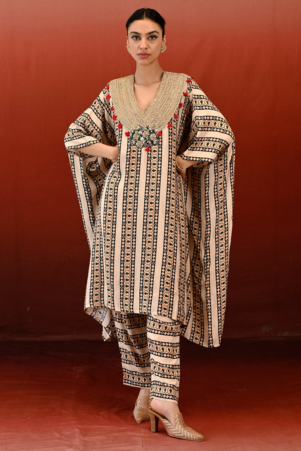 Paisley Tarang Kaftan Set