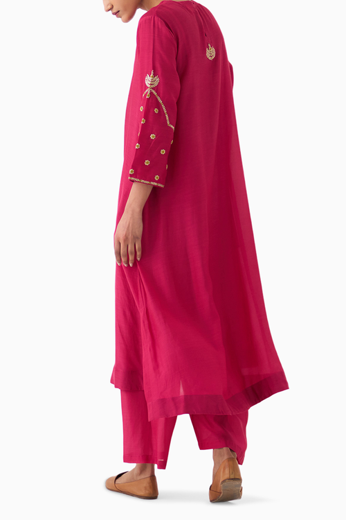 Ambily Rani Pink Kurta Set