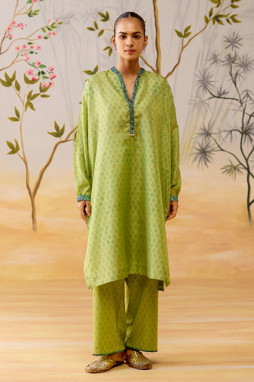 Nyra Kurta Set