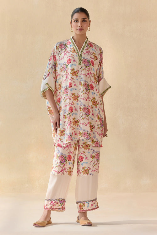 Vanya Kurta Set