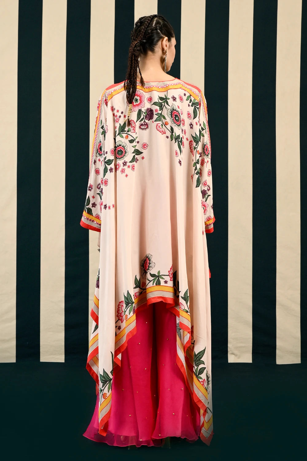 Gulmohar Rani Cape with Gharara