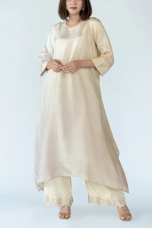 Ivory Ombre Kurta With Dupatta