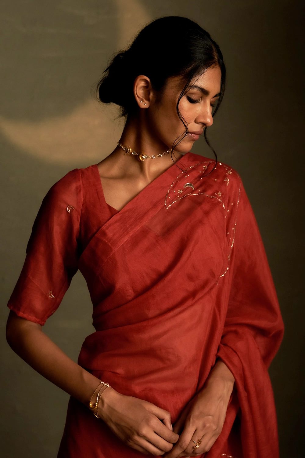 Chaand Saree with Sleeve Blouse